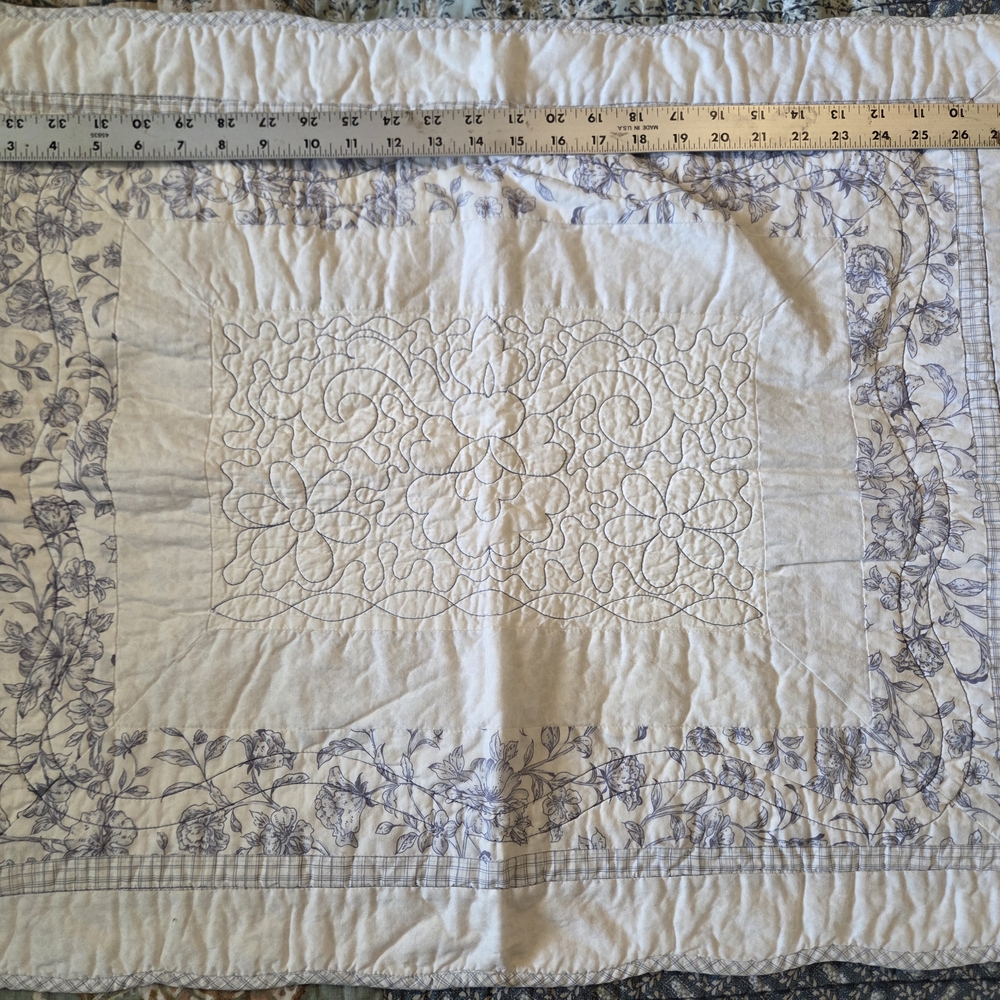 Floral Quilted Pillow Sham Set